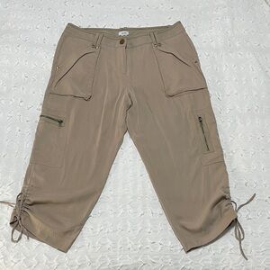 Cache Taupe Drawstring Cargo capri pants